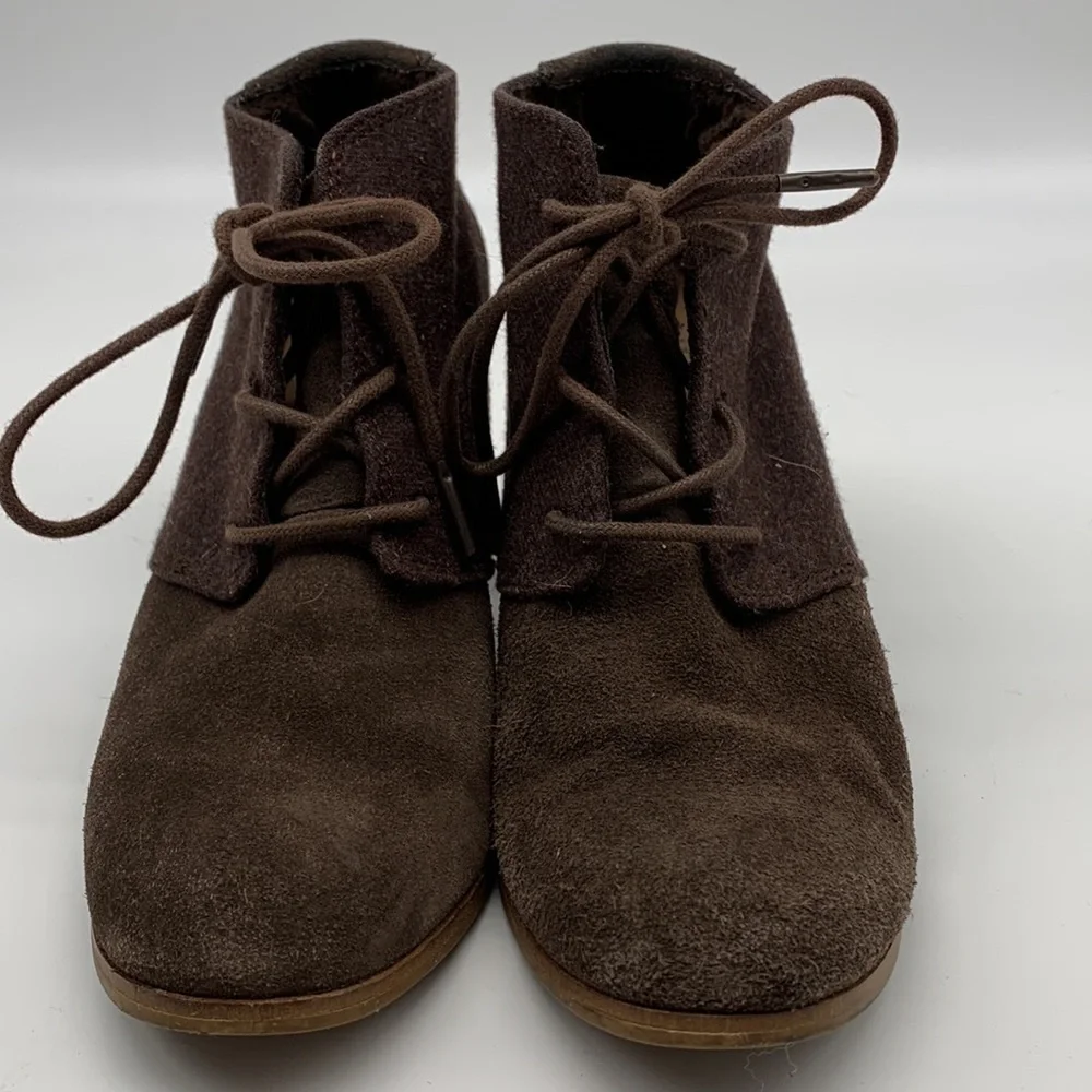 Tom's Lunata Brown Suede Ankle Boots Size 6.5